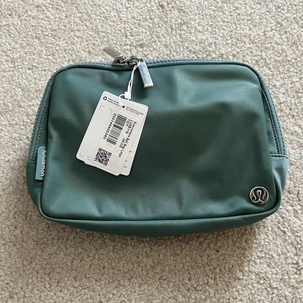 NEW Tidewater Teal Large Lululemon Everywhere belt bag